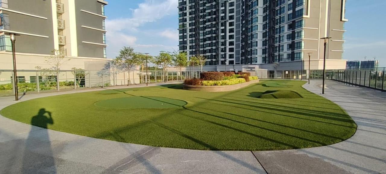 Santai Homestay Cyberjaya Extérieur photo