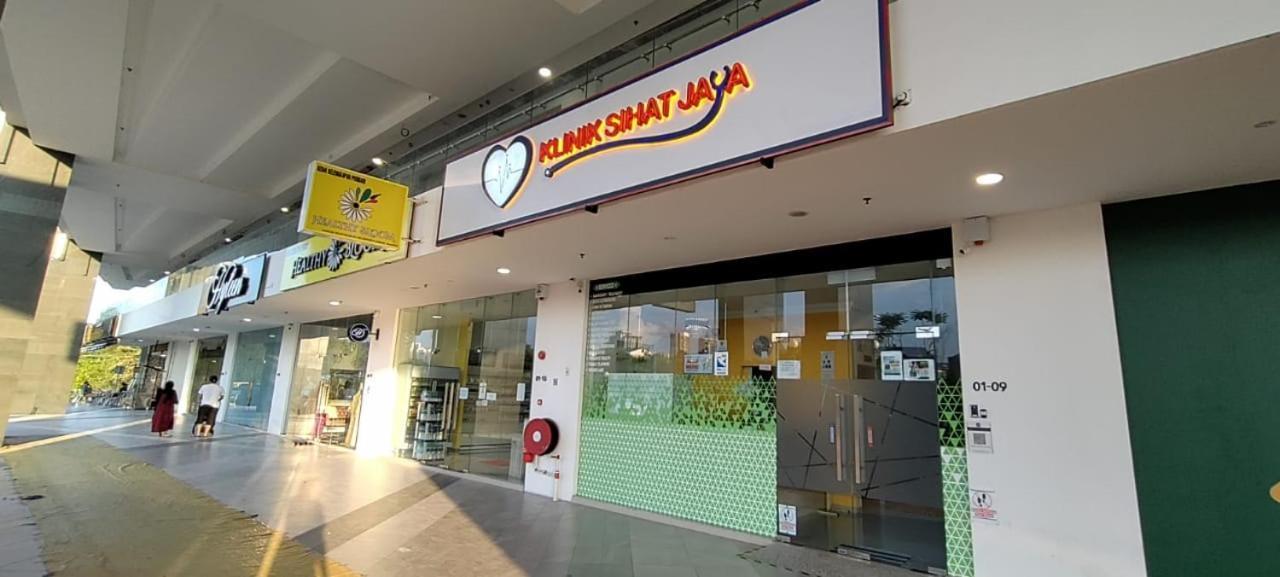 Santai Homestay Cyberjaya Extérieur photo