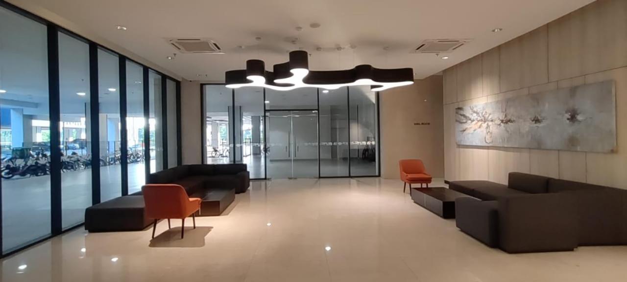 Santai Homestay Cyberjaya Extérieur photo
