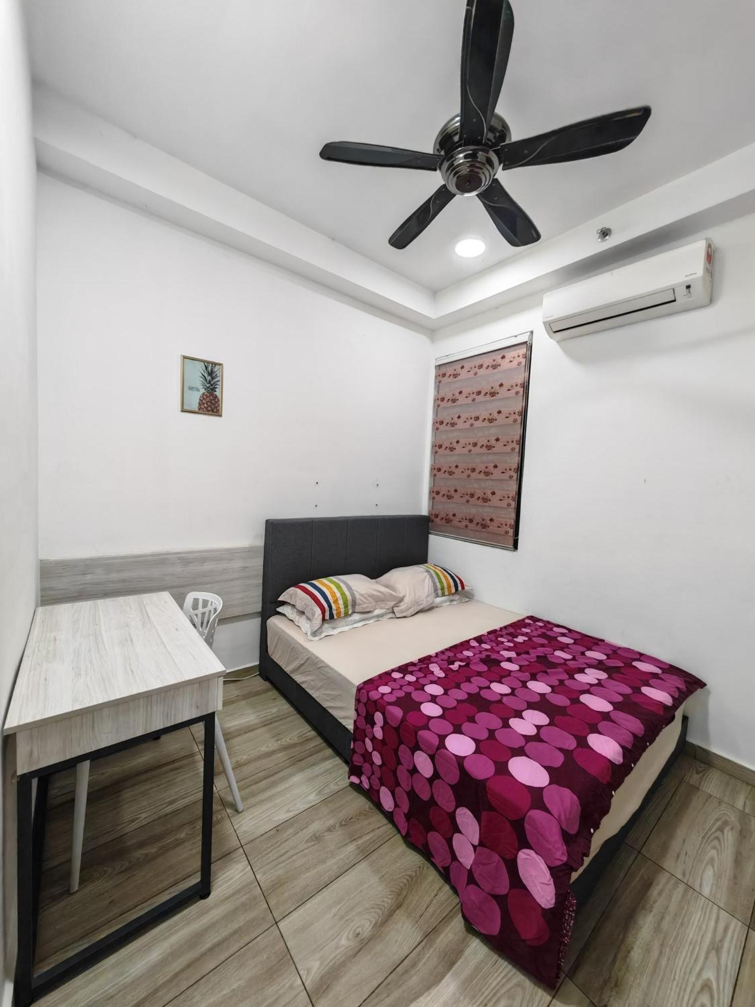 Santai Homestay Cyberjaya Extérieur photo
